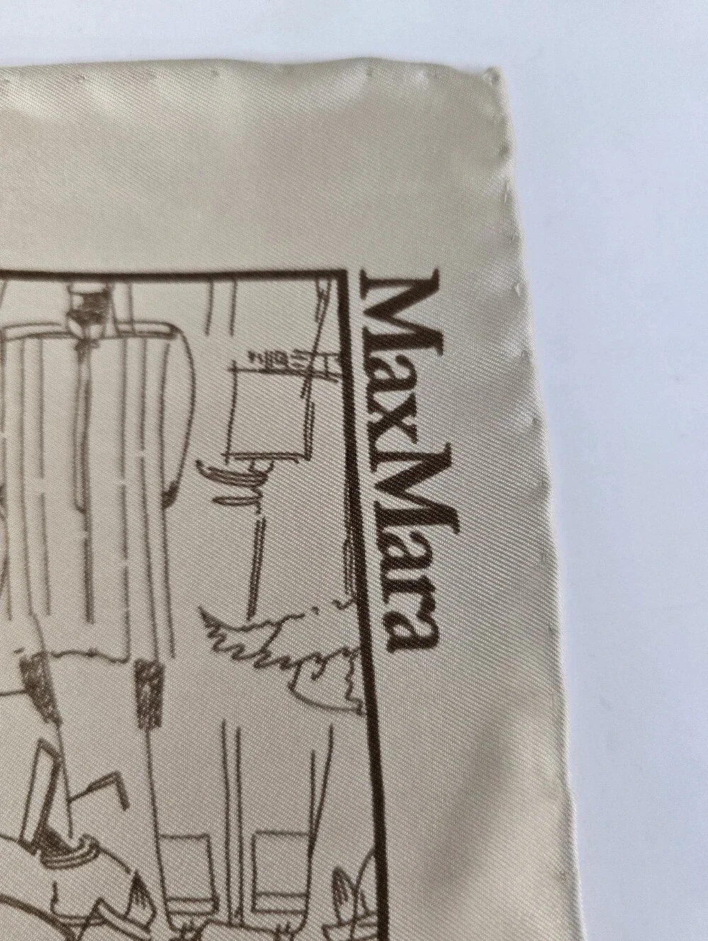 MaxMara Silk Hand Rolled Square Scarf Illustrated Sketch Print NIB NWT Tan Brown